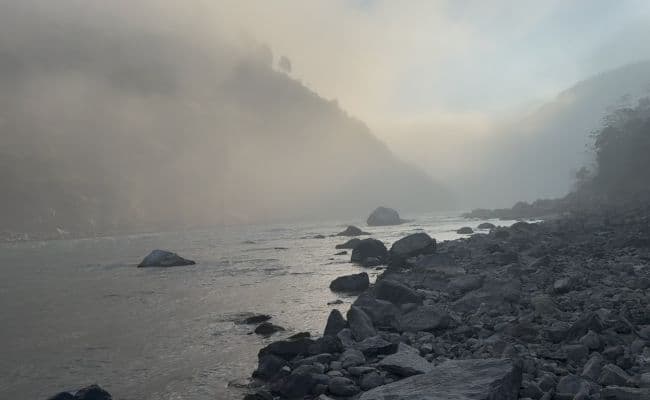 Mornings in front of Shivanandi River Lodge